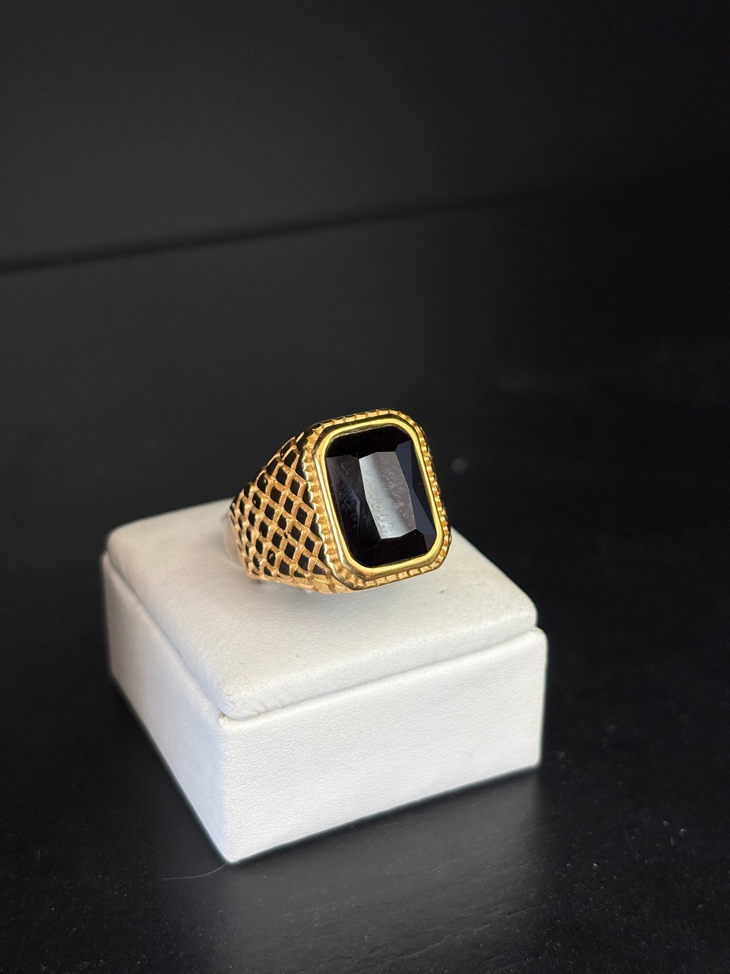 Anillo Ónix escama