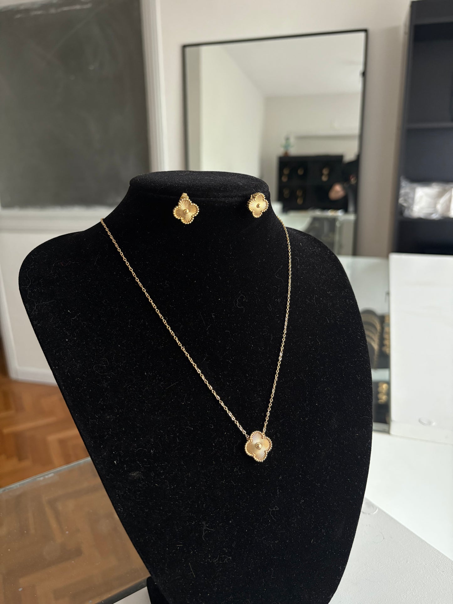Conjunto Trébol Gold